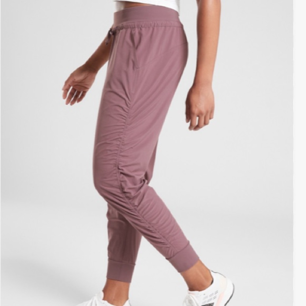 Athleta Joggers Attitude Pant
